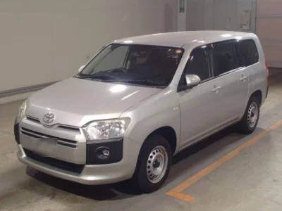 Toyota PROBOX 2021 г., 1500 куб. см. Цена в РФ с ПТС 1 342 178 руб. — фото