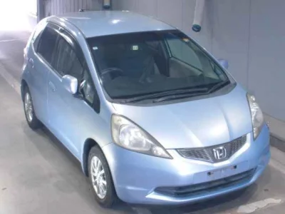 Honda FIT — фото