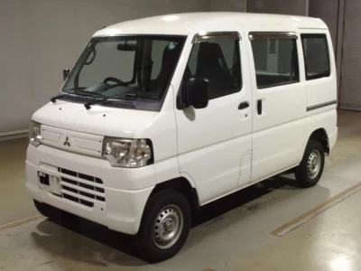 Mitsubishi MINICAB MIEV — фото