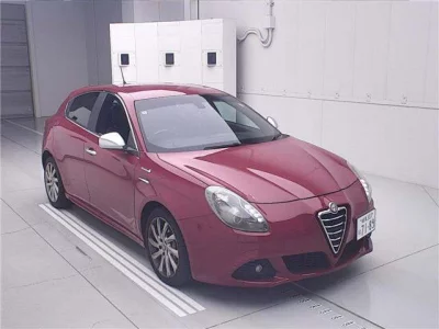 Alfa Romeo Giulietta — фото