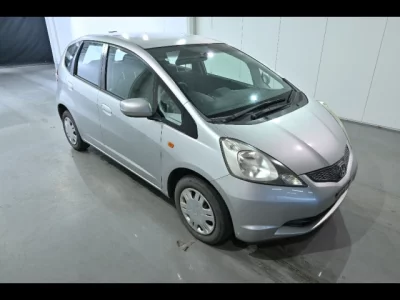 Honda FIT — фото