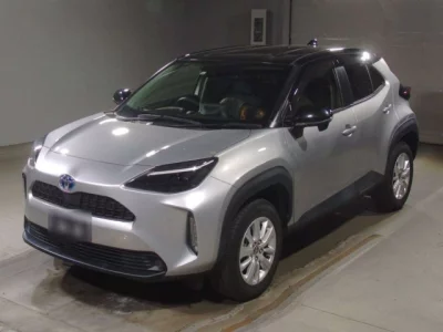 Toyota YARIS CROSS — фото