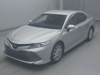 Toyota CAMRY — фото