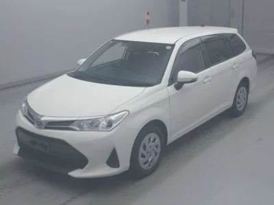 Toyota COROLLA FIELDER — фото