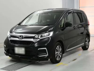 Honda FREED — фото