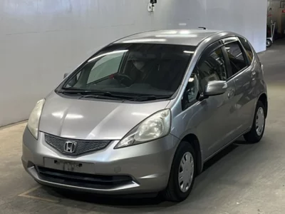 Honda FIT — фото