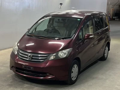 Honda FREED — фото