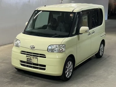 Daihatsu TANTO — фото