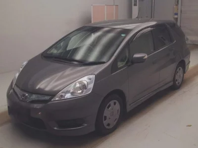 Honda FIT SHUTTLE — фото