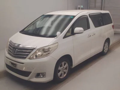 Toyota Alphard — фото