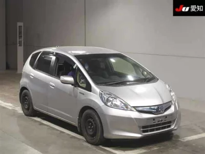 Honda FIT — фото