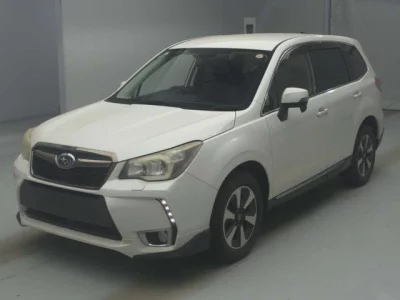 Subaru FORESTER — фото
