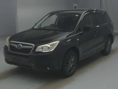 Subaru FORESTER — фото