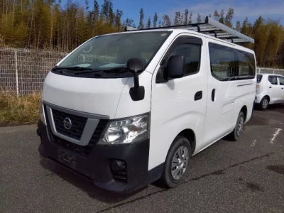 Nissan CARAVAN VAN — фото