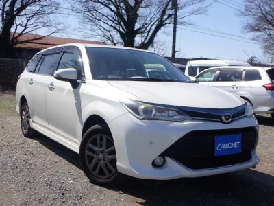 Toyota Corolla Fielder — фото