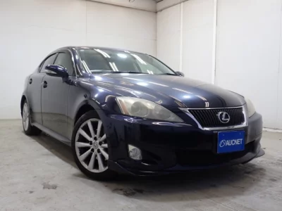 Lexus IS — фото