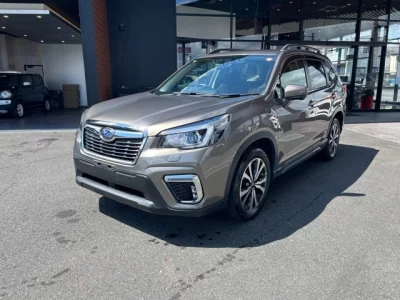 Subaru FORESTER — фото