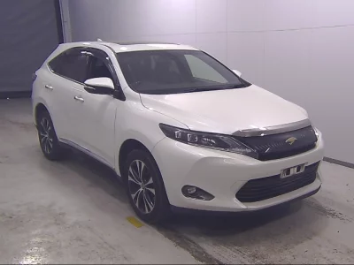 Toyota Harrier — фото