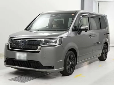Honda STEP WAGON — фото