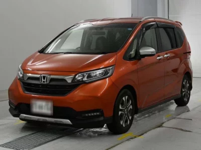 Honda Freed — фото