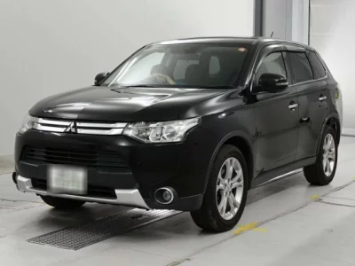 Mitsubishi OUTLANDER — фото