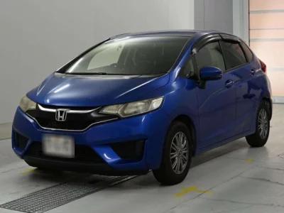Honda Fit — фото