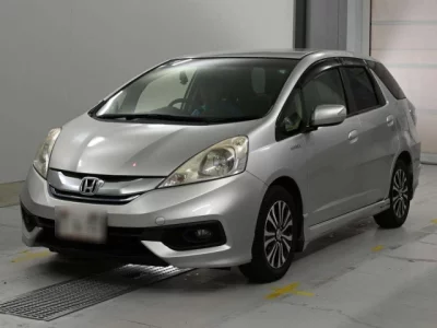 Honda Fit Shuttle — фото