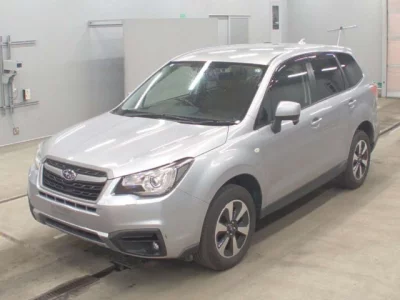 Subaru FORESTER — фото