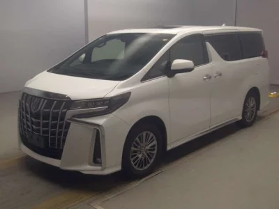 Toyota Alphard — фото