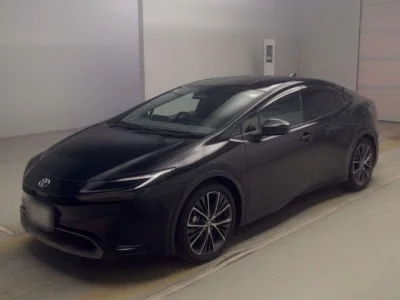 Toyota Prius — фото