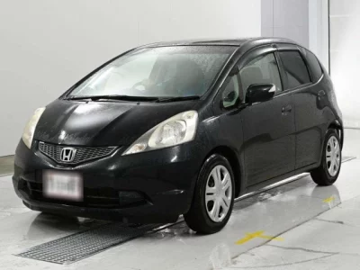 Honda Fit — фото