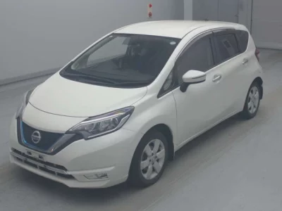 Nissan NOTE — фото