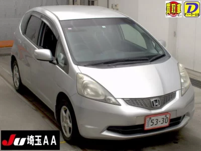 Honda Fit — фото