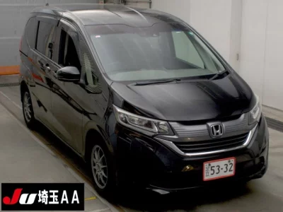 Honda Freed — фото