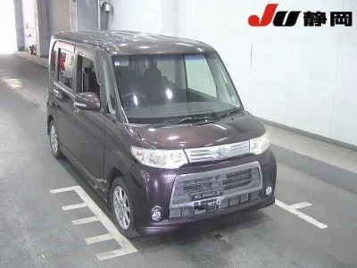 Daihatsu TANTO — фото