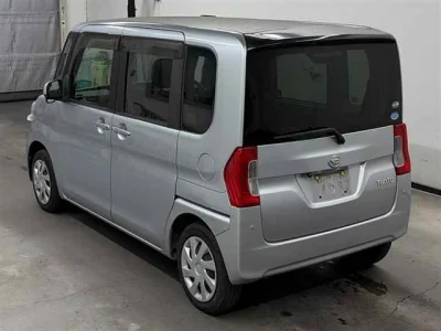 Daihatsu TANTO — фото
