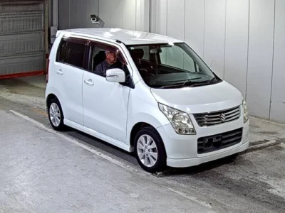Suzuki WAGON R — фото