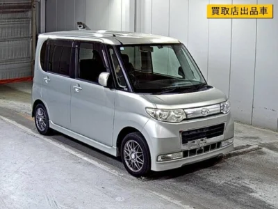 Daihatsu TANTO — фото