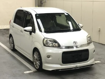 Toyota Porte — фото