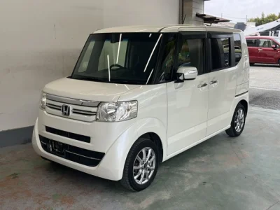 Honda N BOX — фото