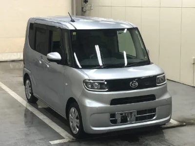 Daihatsu TANTO — фото