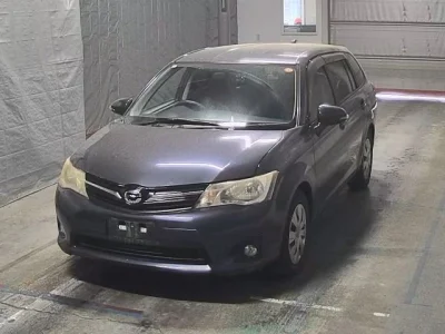Toyota Corolla Fielder — фото