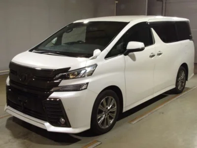 Toyota Vellfire — фото