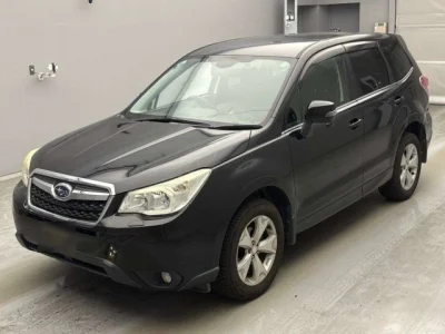 Subaru FORESTER — фото