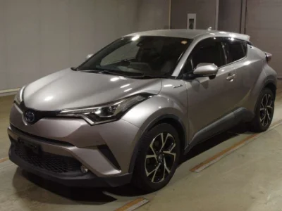 Toyota C-HR — фото