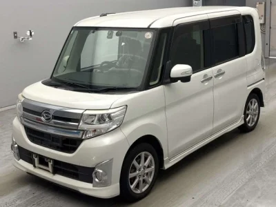 Daihatsu TANTO — фото