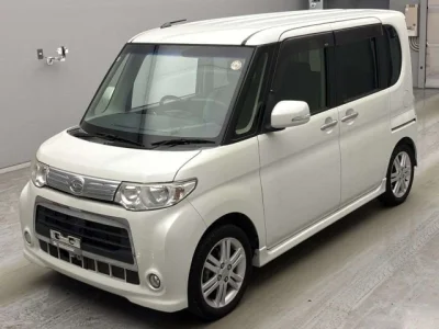 Daihatsu TANTO — фото