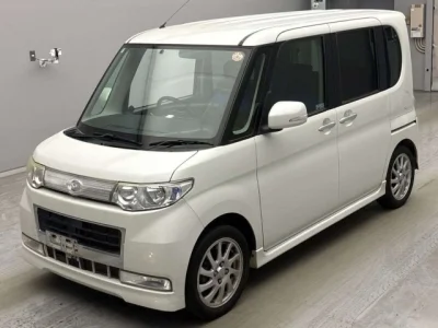 Daihatsu TANTO — фото