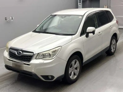 Subaru FORESTER — фото