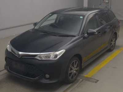 Toyota Corolla Fielder — фото
